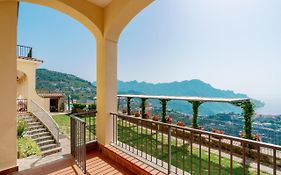Appartamento Anna In Villa Laura