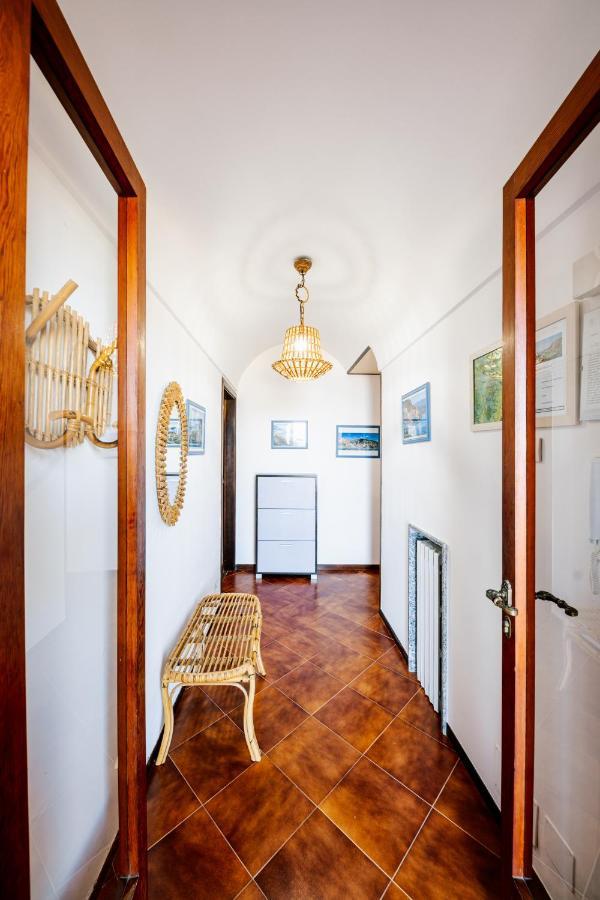 Appartamento Anna In Villa Laura Scala Exterior photo