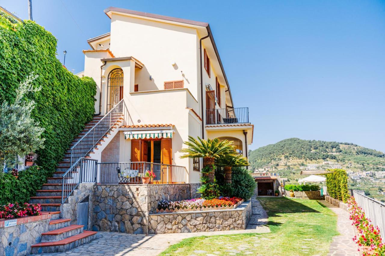Appartamento Anna In Villa Laura Scala Exterior photo