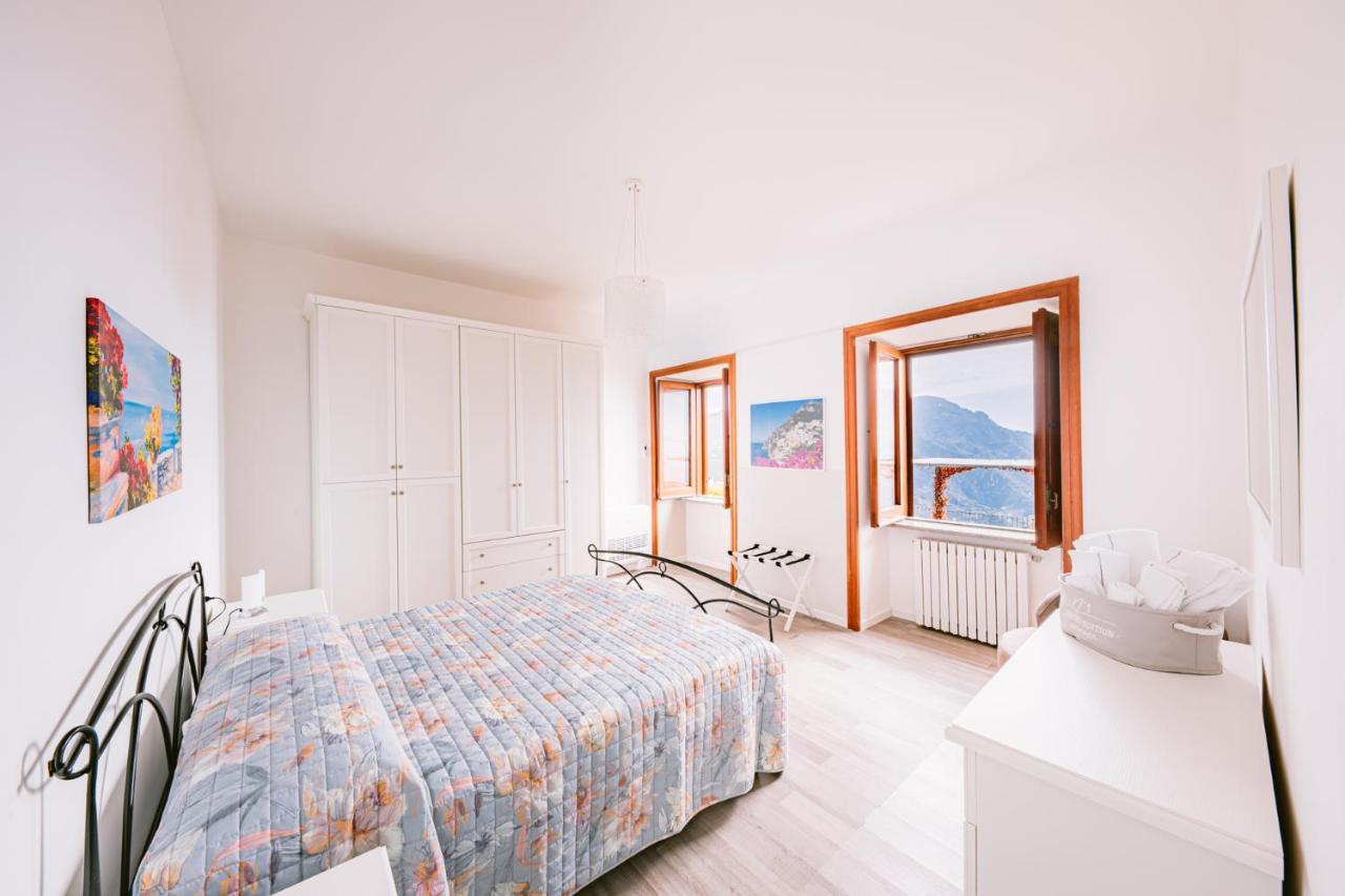 Appartamento Anna In Villa Laura Scala Exterior photo